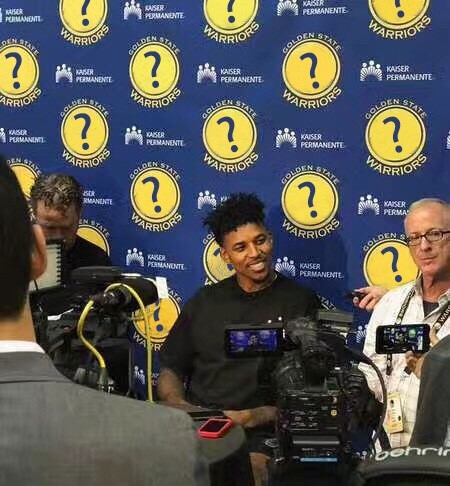 补阵容渴求 补阵容渴求