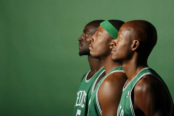 动主动探草 动主动探草